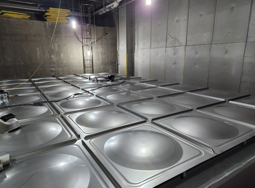 밑판 설치 작업