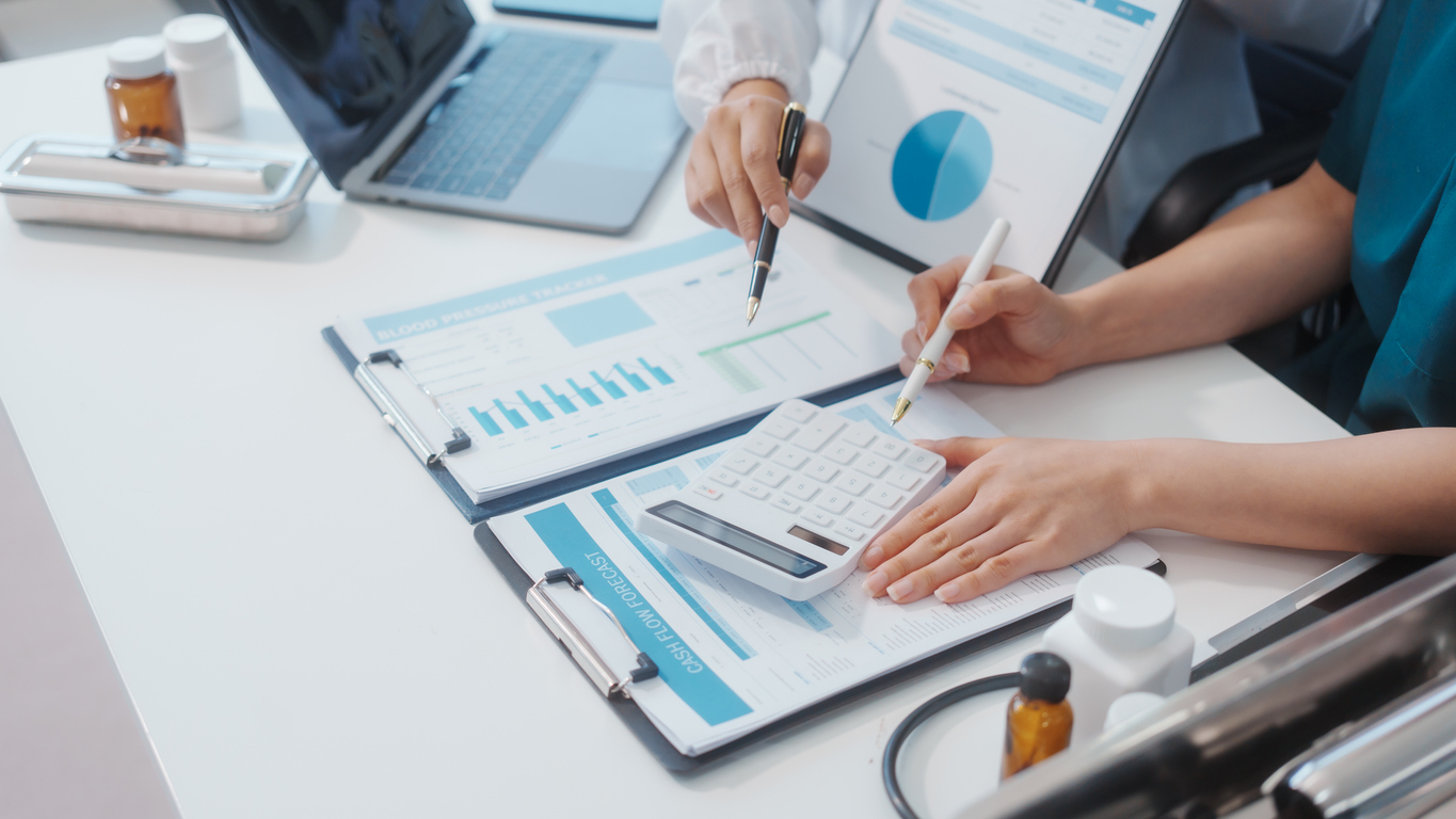 AR Management Services