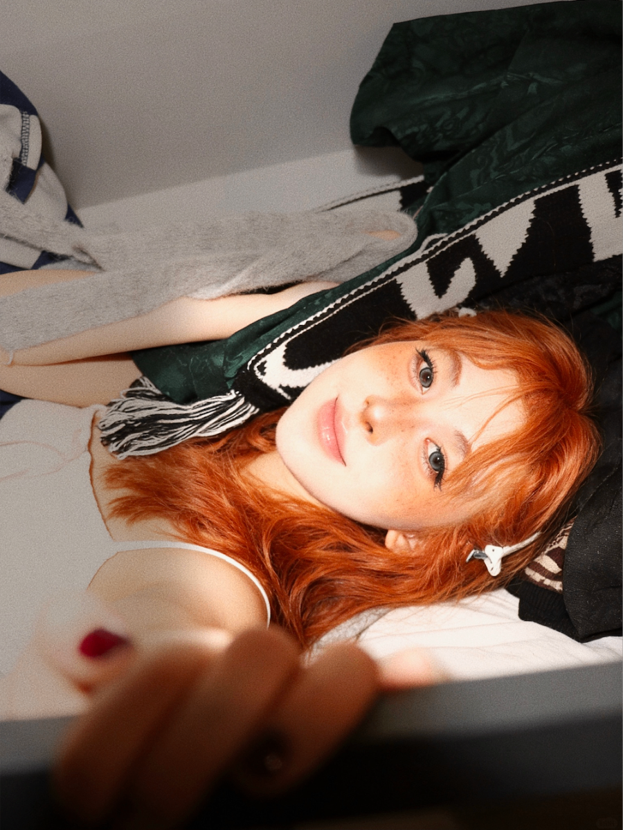 UN-REALISED – second-hand fashion editorial