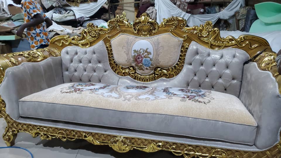 Royal Victorian Sofa