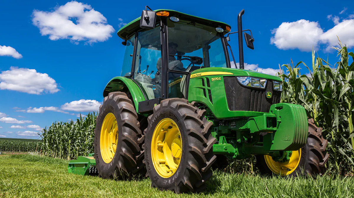 Tratores Linha 5.000 John Deere