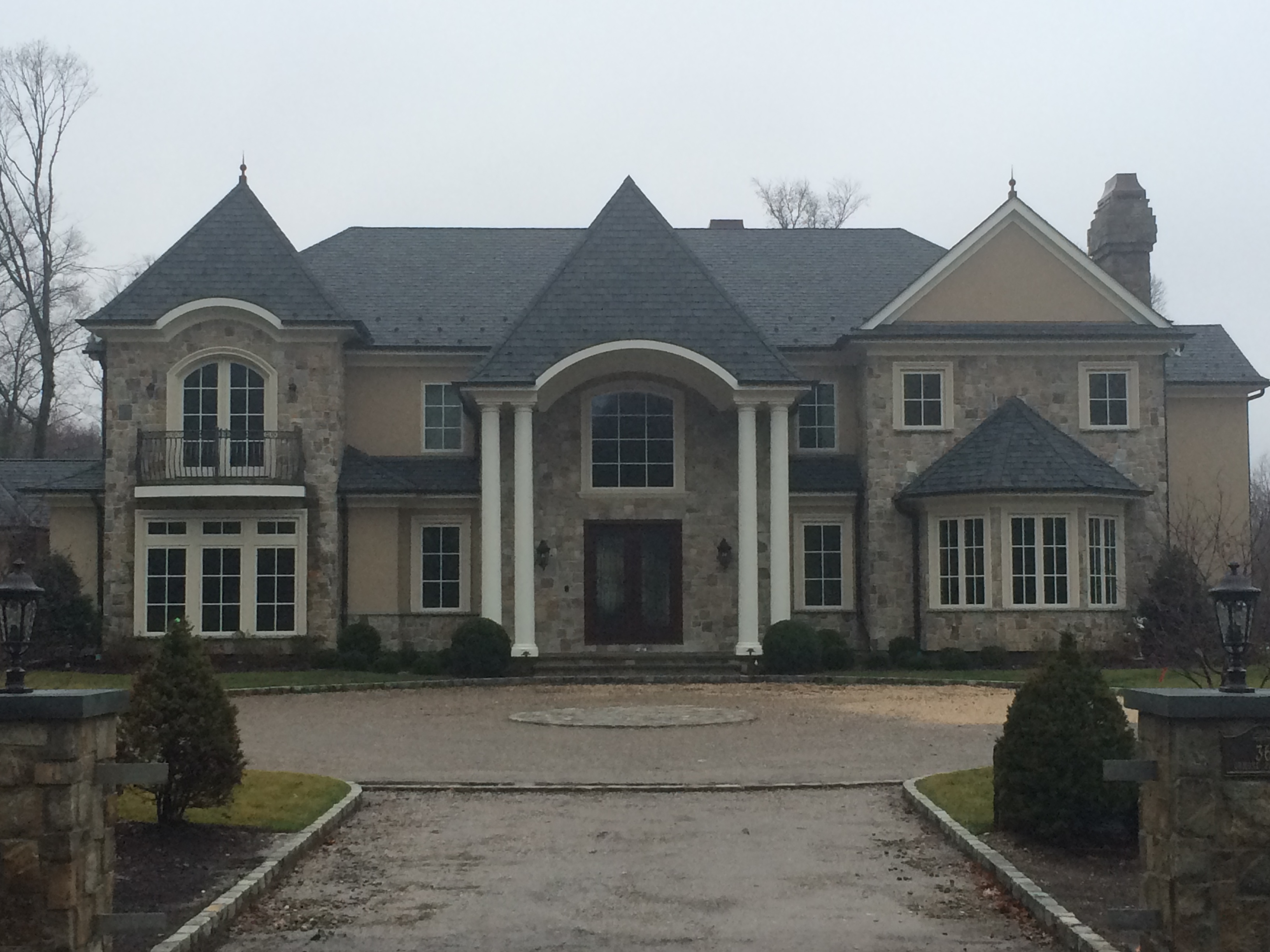 Custom outdoor kitchen and pergola
