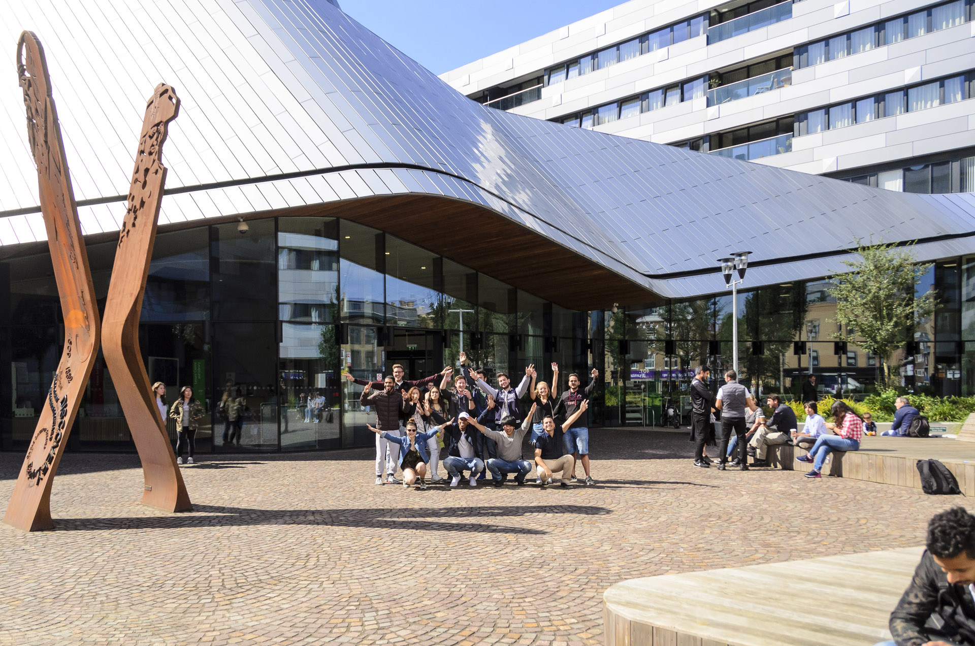 Twin (London & Eastbourne) 1