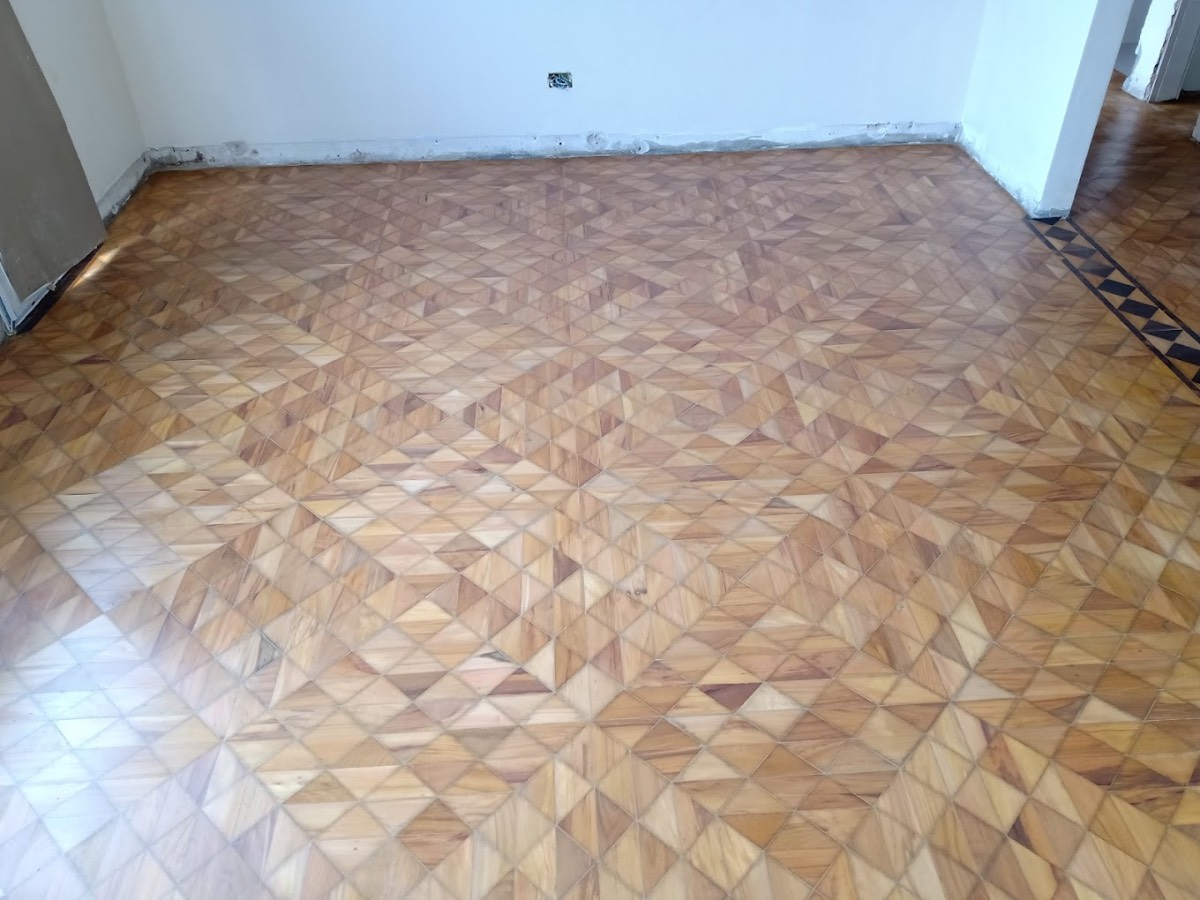 Resultado final com madeira renovada e valorizada