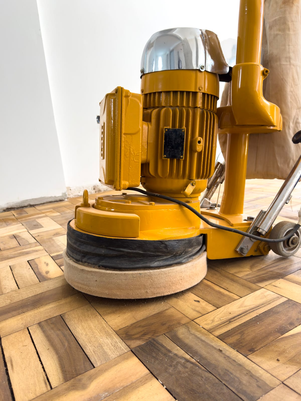 Lixamento profissional