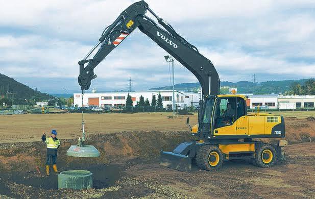 Excavator as a Crane (Lifting ops)