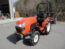 クボタ トラクター