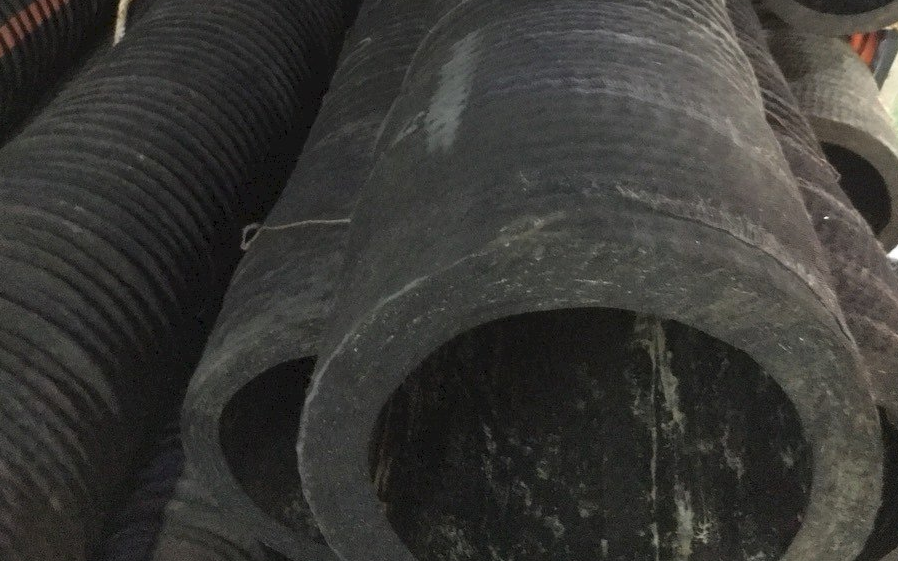 Ống cao su lõi thép