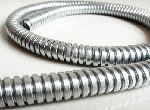 Ống ruột gà lõi thép