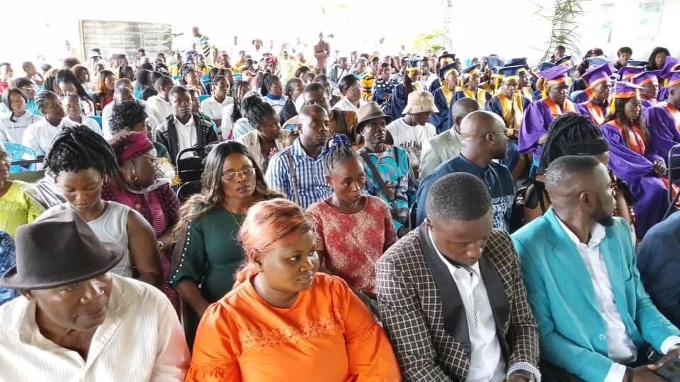 Cérémonie de remise de diplômes INUD — Promotion des lauréats