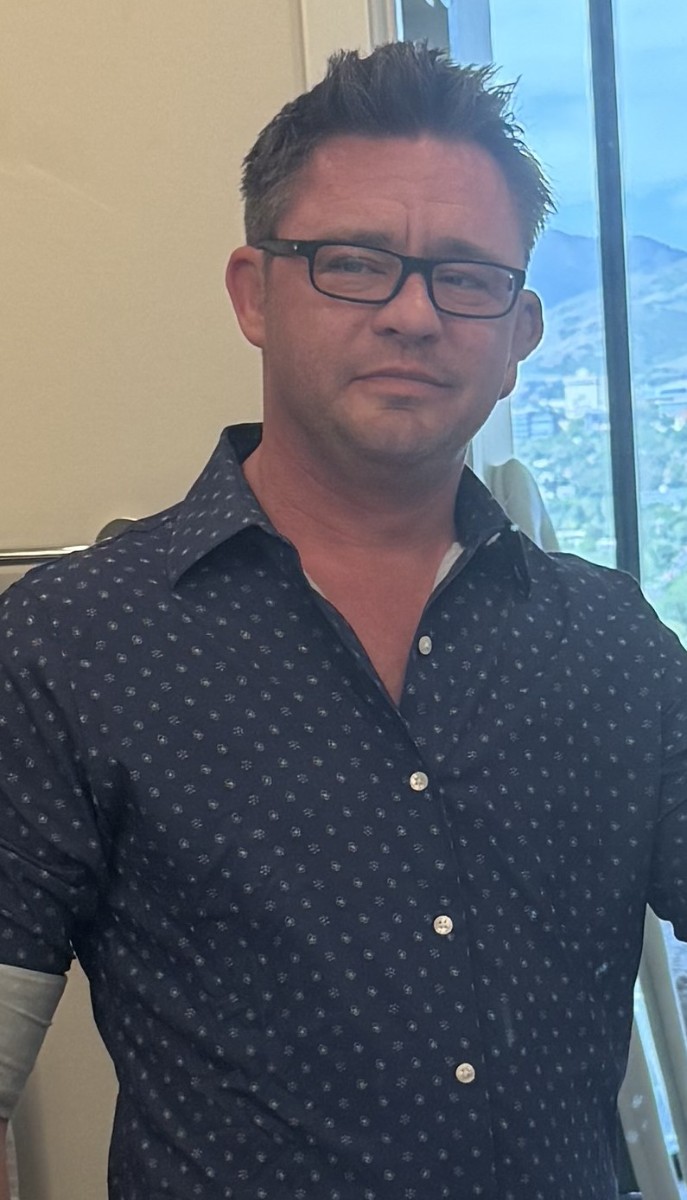 Dr. Ryan Dalisky at Premier Cosmetic Surgery of Las Vegas