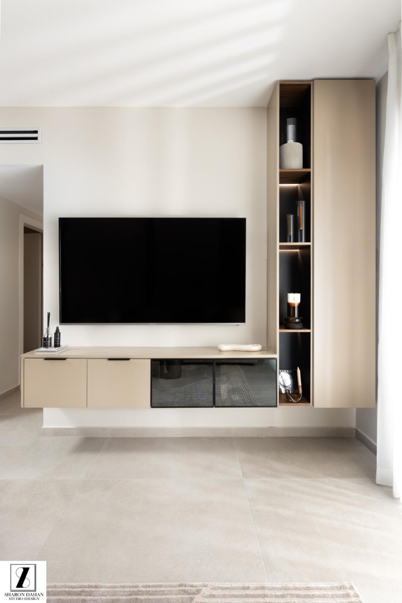 קיר טלוויזיה מודרני עם אחסון