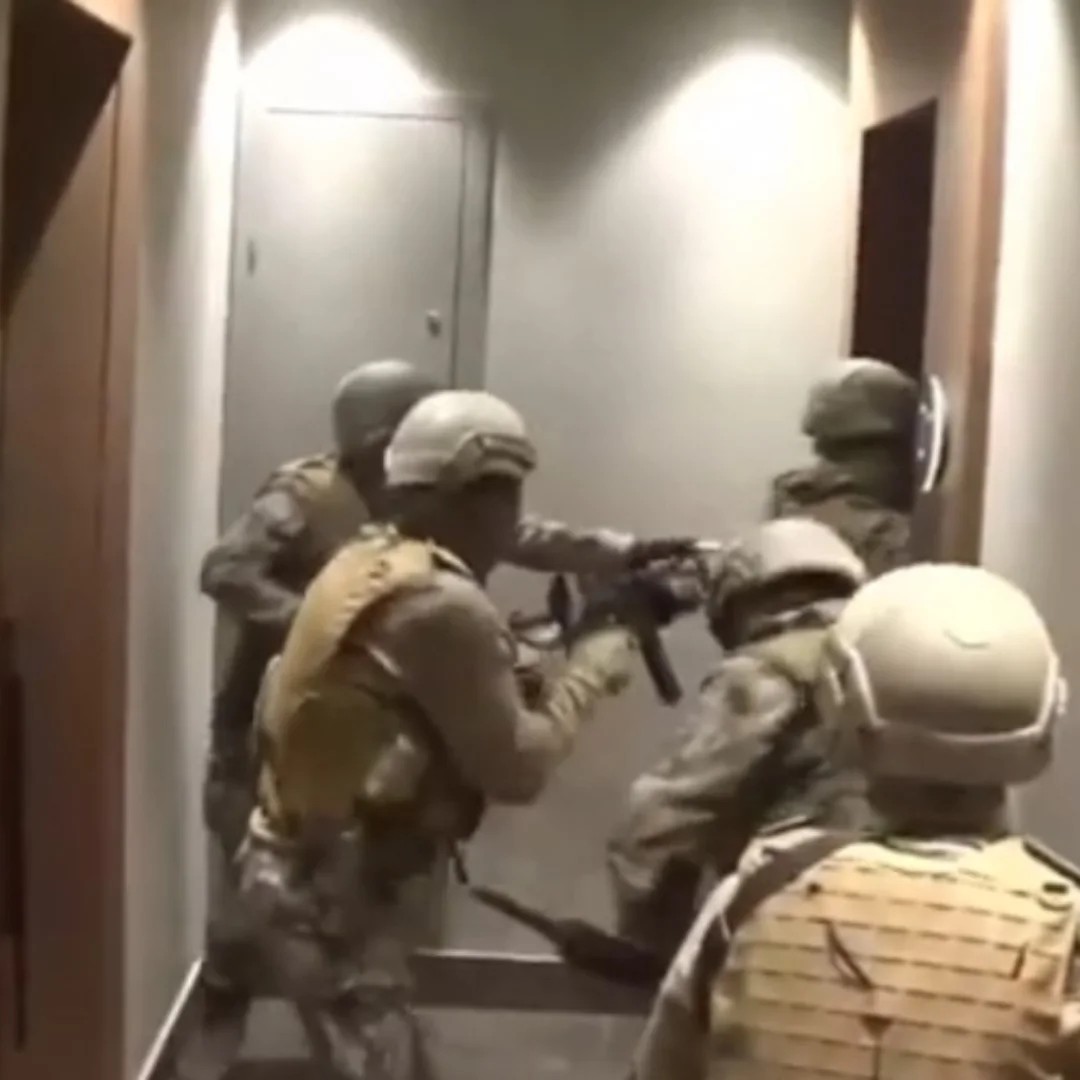 Francia desmantela red albanesa en Lyon