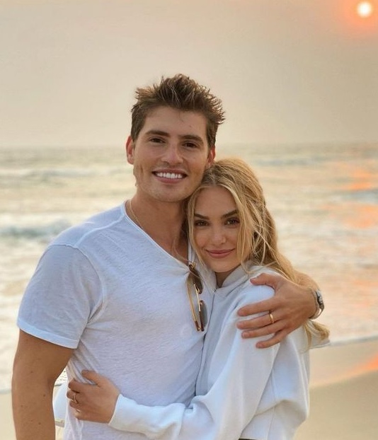 Carlos & Mía Fuentes