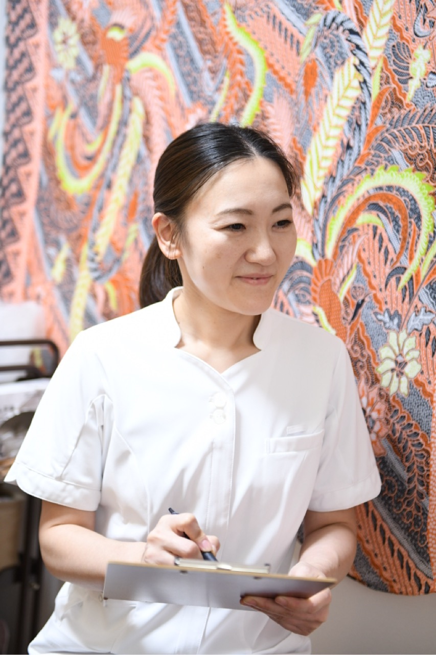 講師 小野しずか