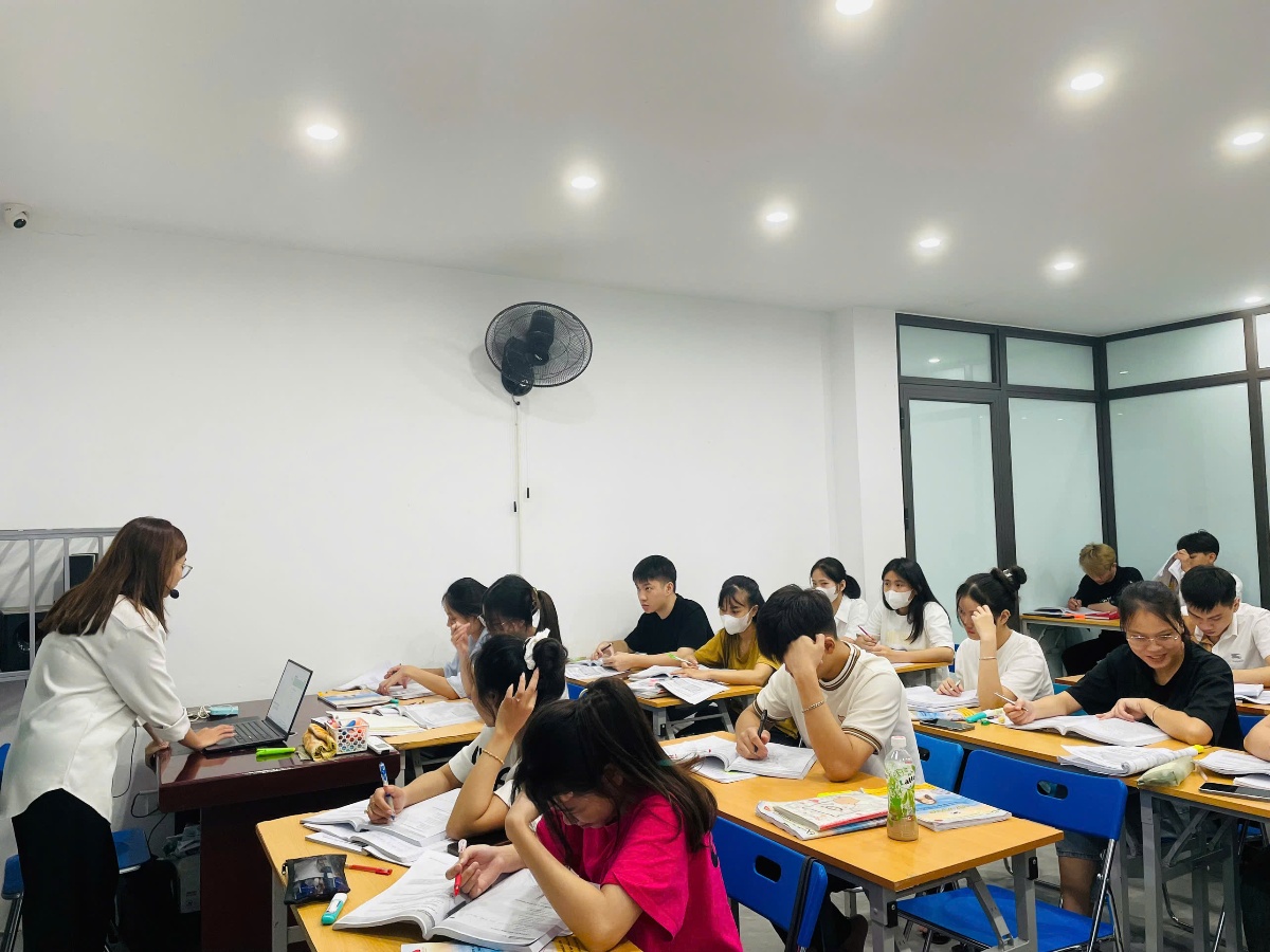 Tiếng Hàn Trung cấp