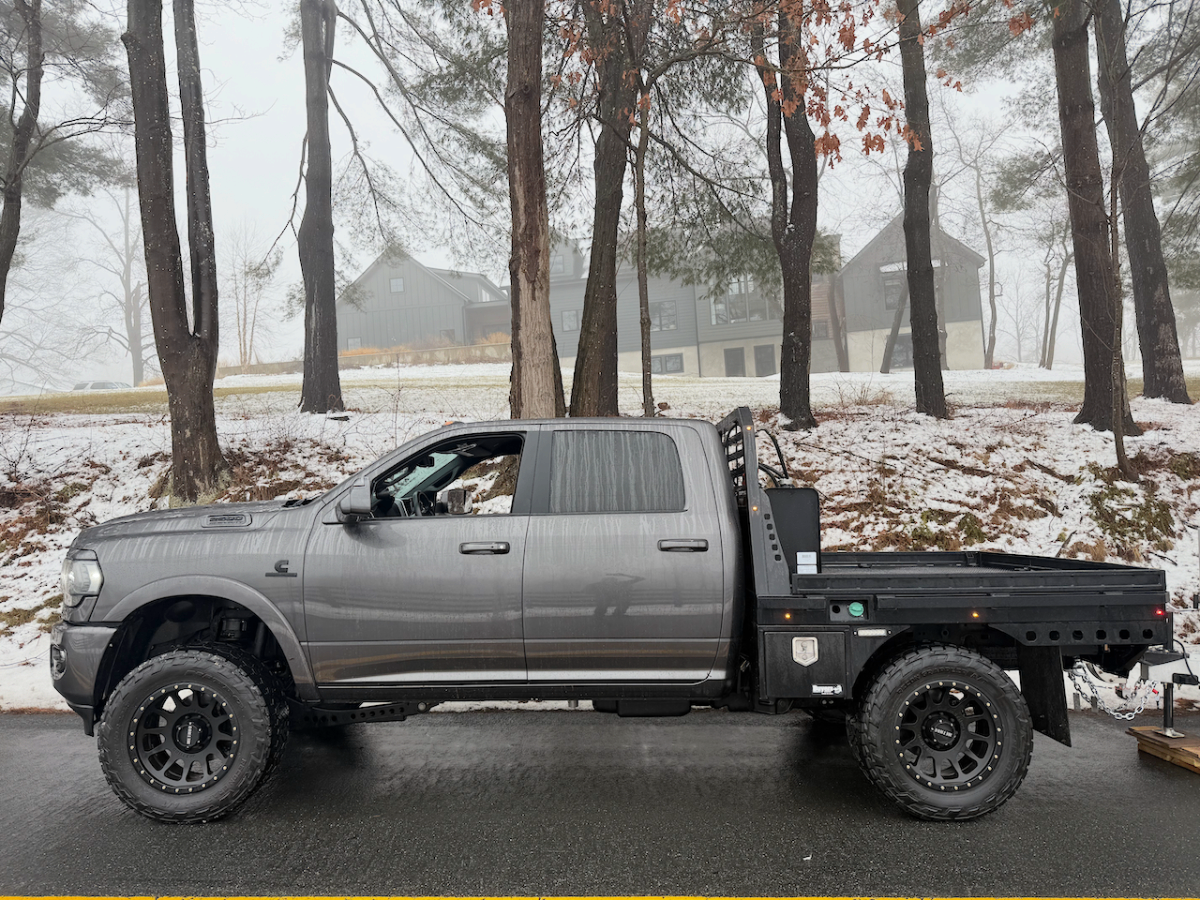 2022 Ram 2500 Flat Bed