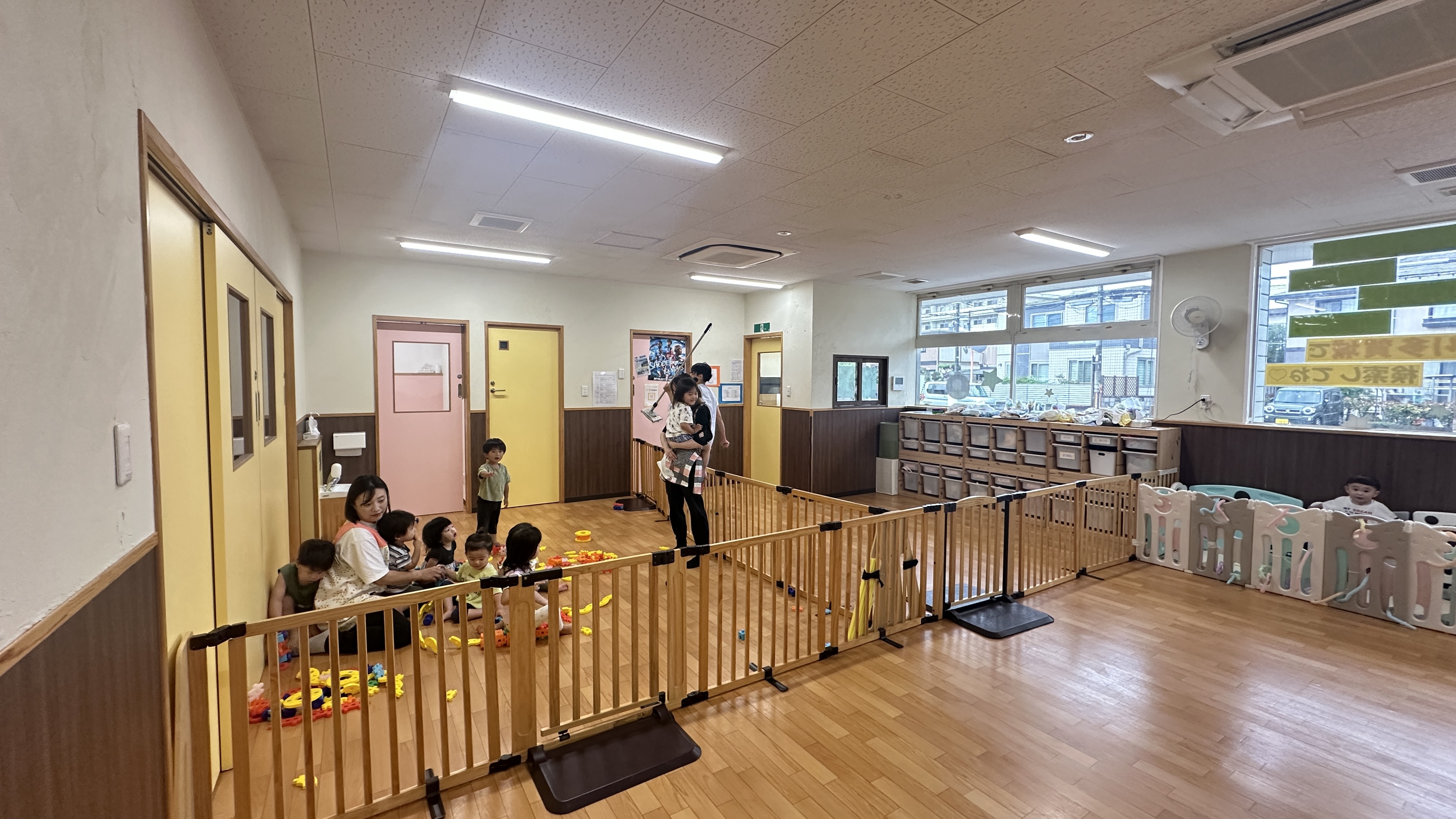 温かい保育風景