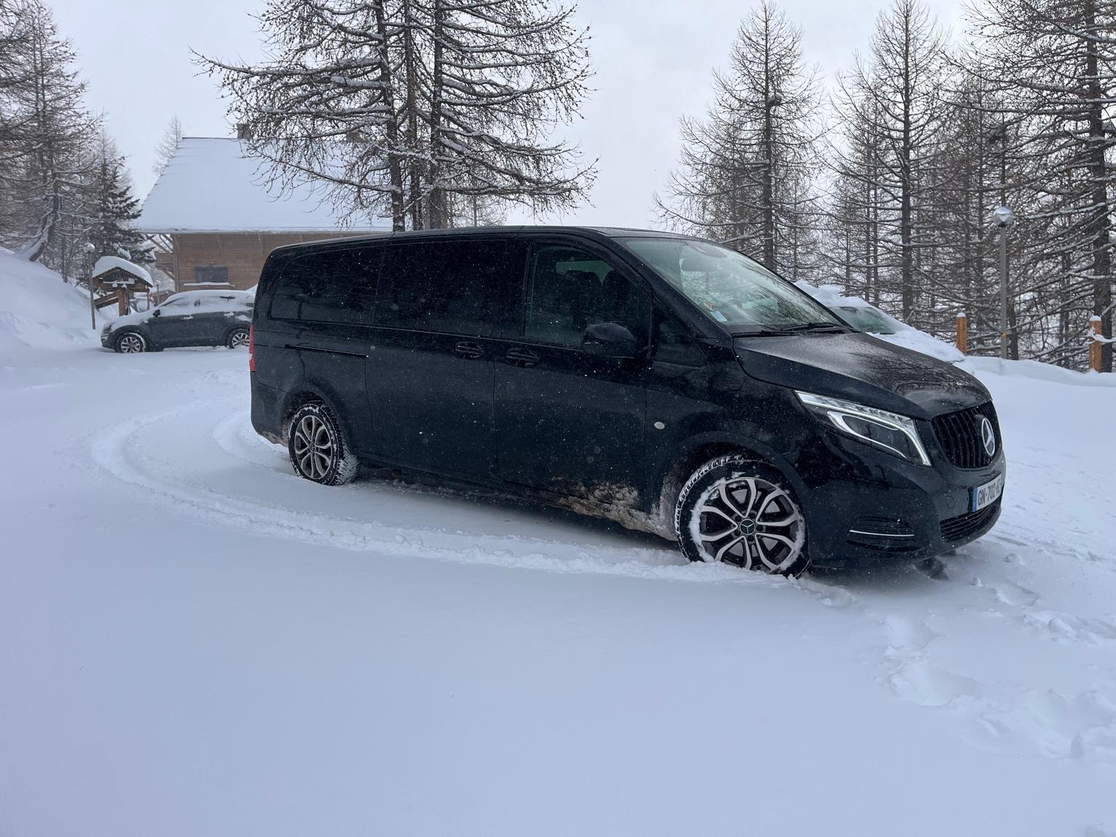 undefined — AzurBas Transport