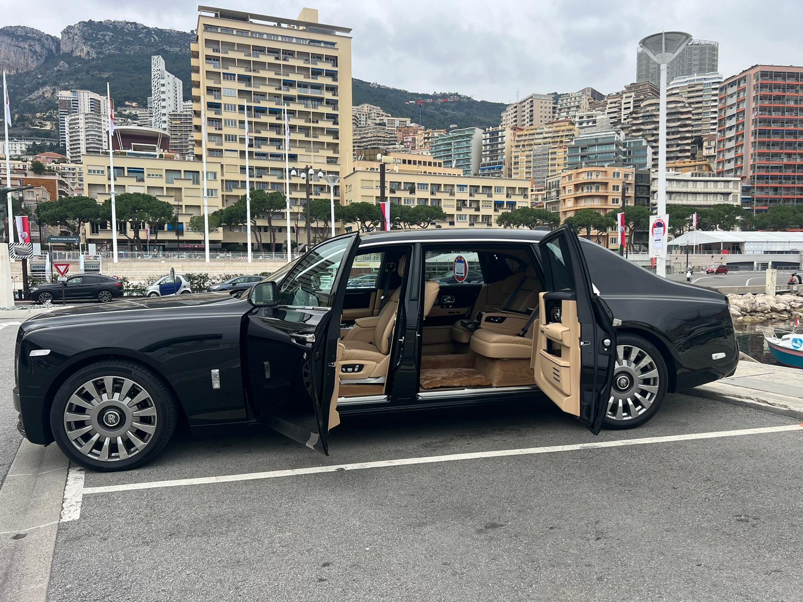 undefined — AzurBas Transport
