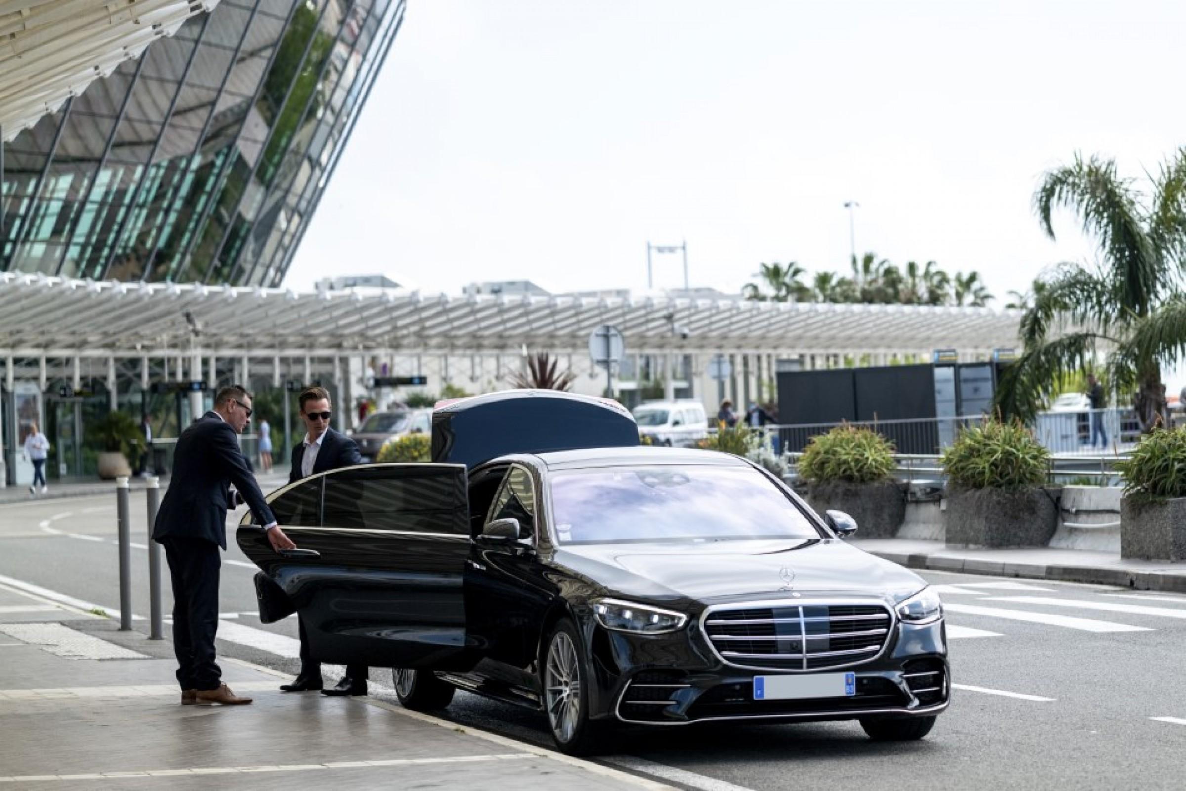 AzurBas Transport — Premium Fleet