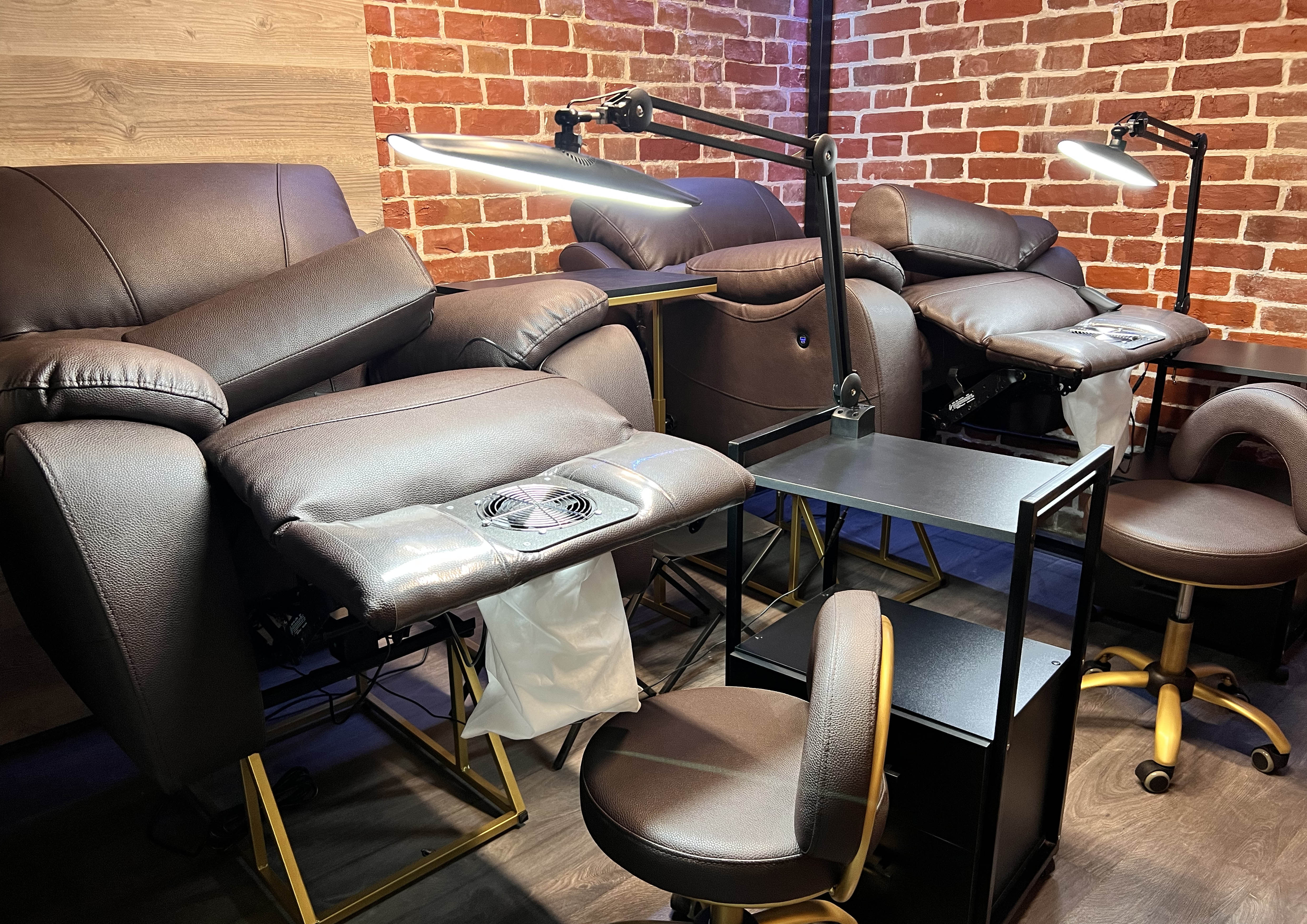 Педикюрные кресла