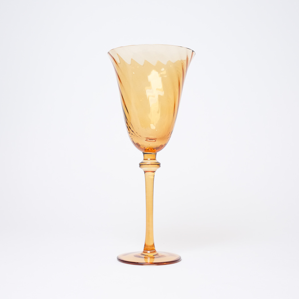 Elara Amber Red Wine Glass
