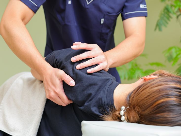 Mira Health Clinic Doctor