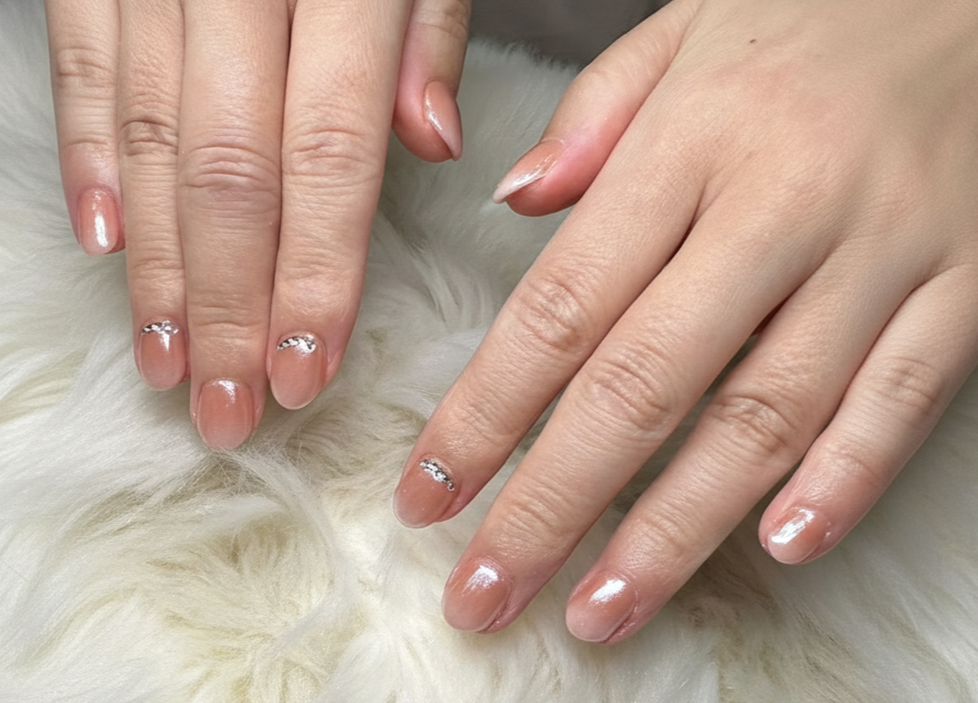 ヌードシアー × ストーンアクセント