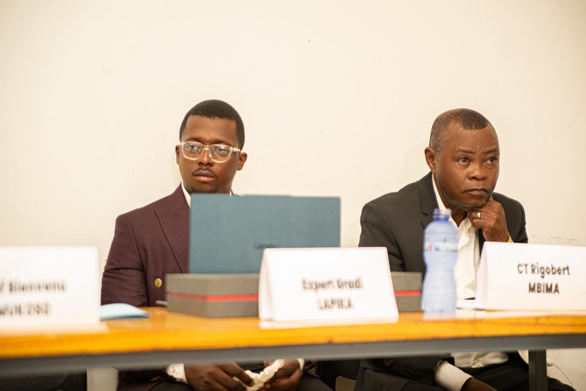 Expert Gradi Lapika et CT Rigobert Mbima — table des intervenants