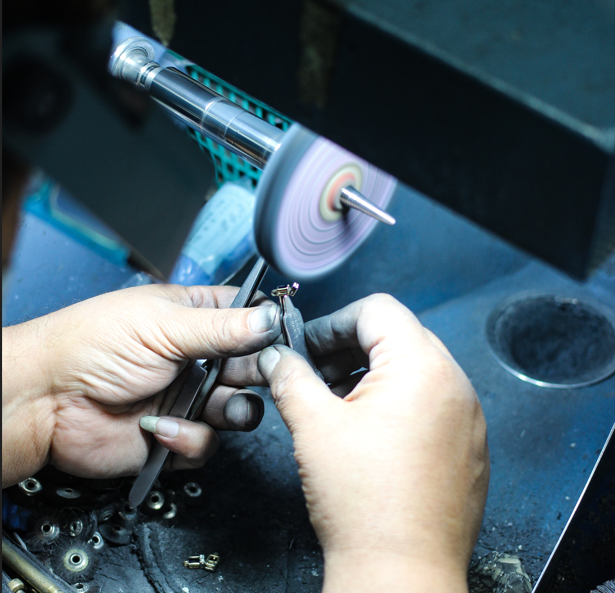 Jewelry polishing and finishing at Kaprielian