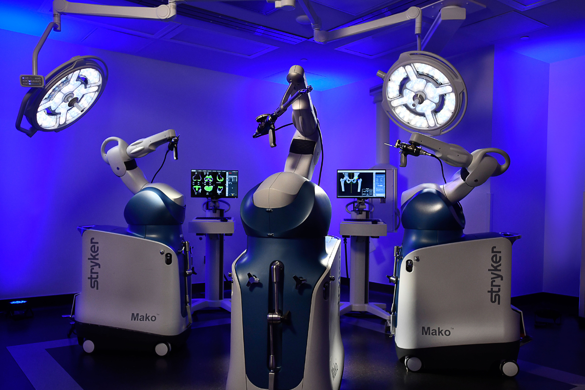 Tecnología Mako SmartRobotics para cirugía robótica de reemplazo articular cadera rodilla artrosis