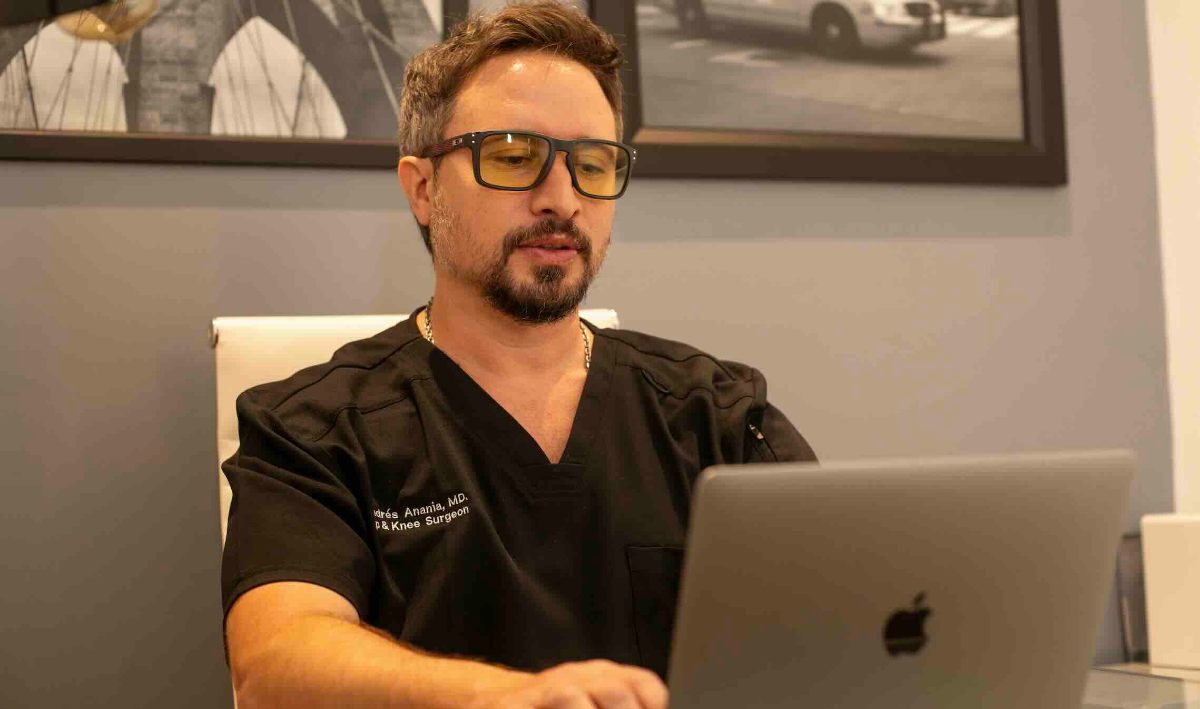 Blog cirugía robótica MAKO - Artículos sobre innovación en ortopedia, reemplazo de cadera y rodilla por Dr. Andrés Anania