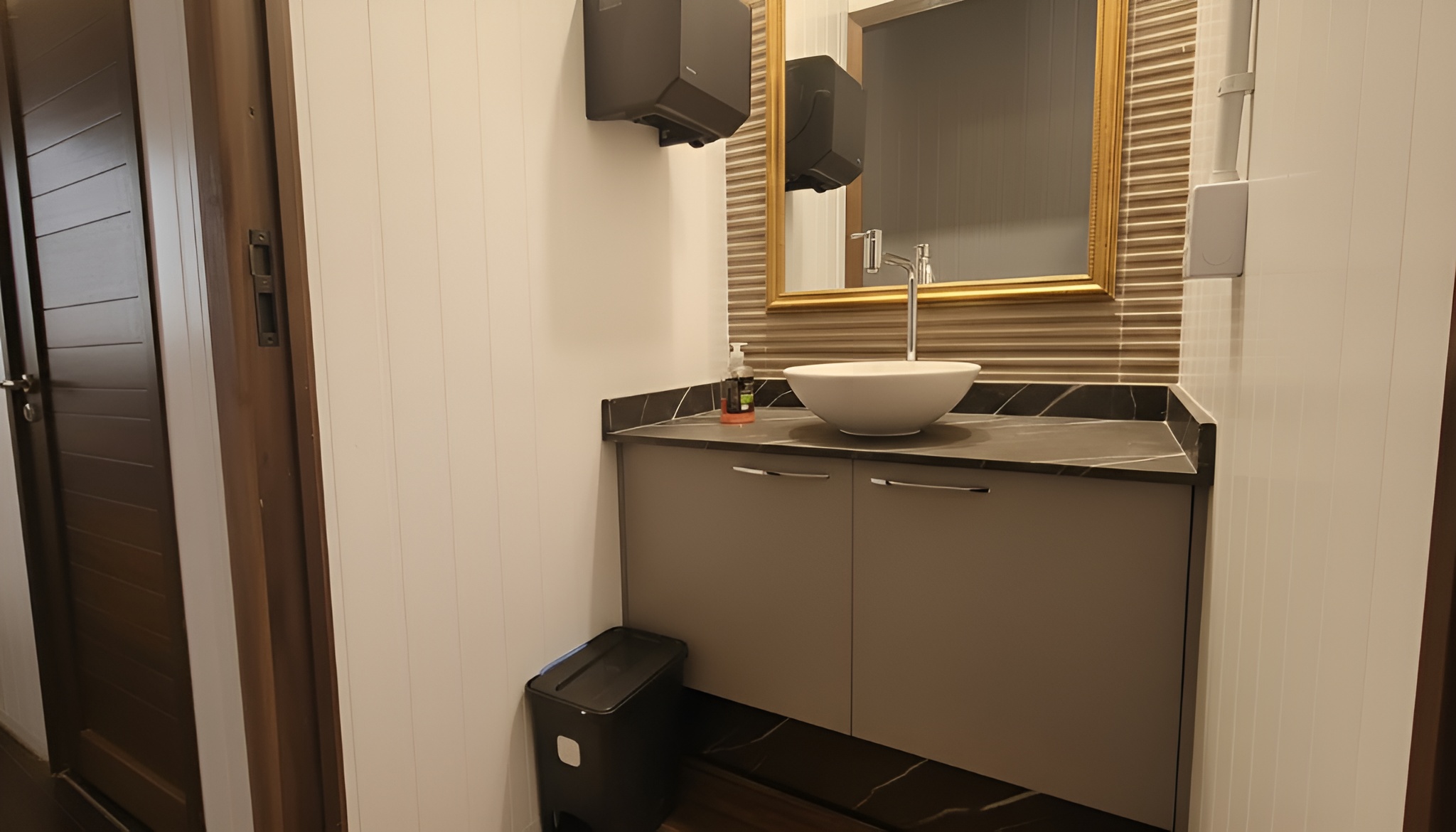 Interior do Flutuante