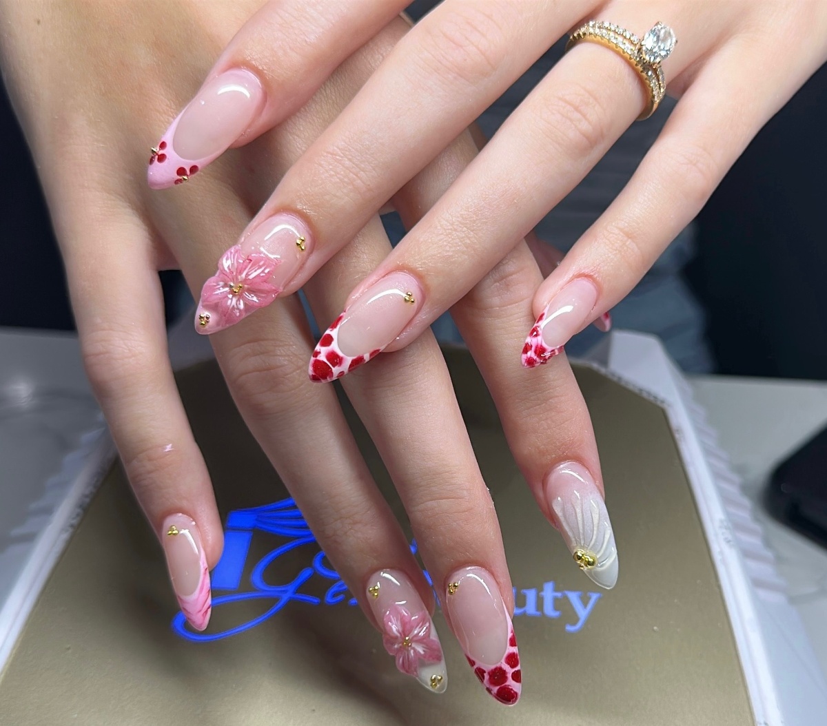 Encore Nails Salon 2