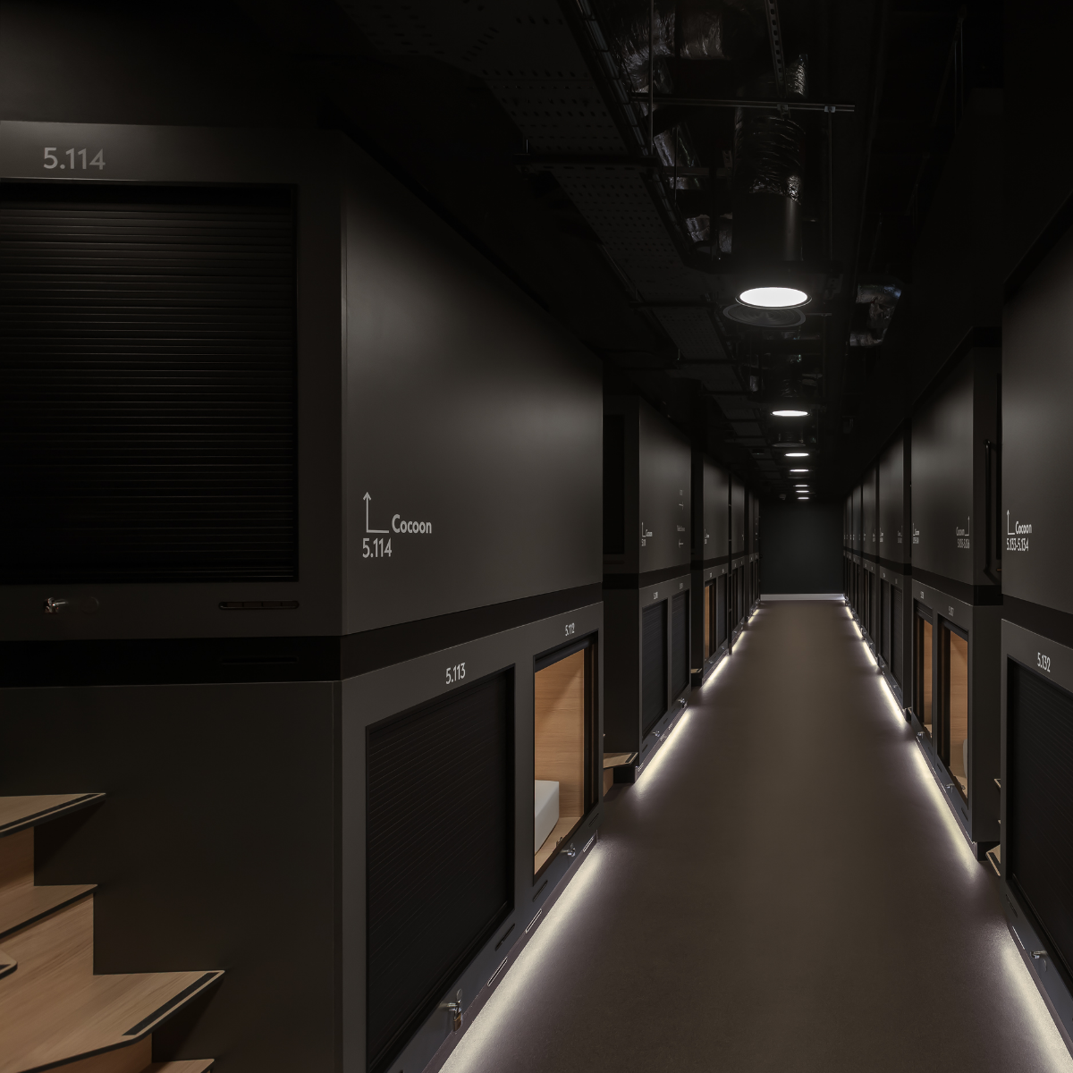 Zedwell Capsule Hotel Piccadilly Circus modern pod