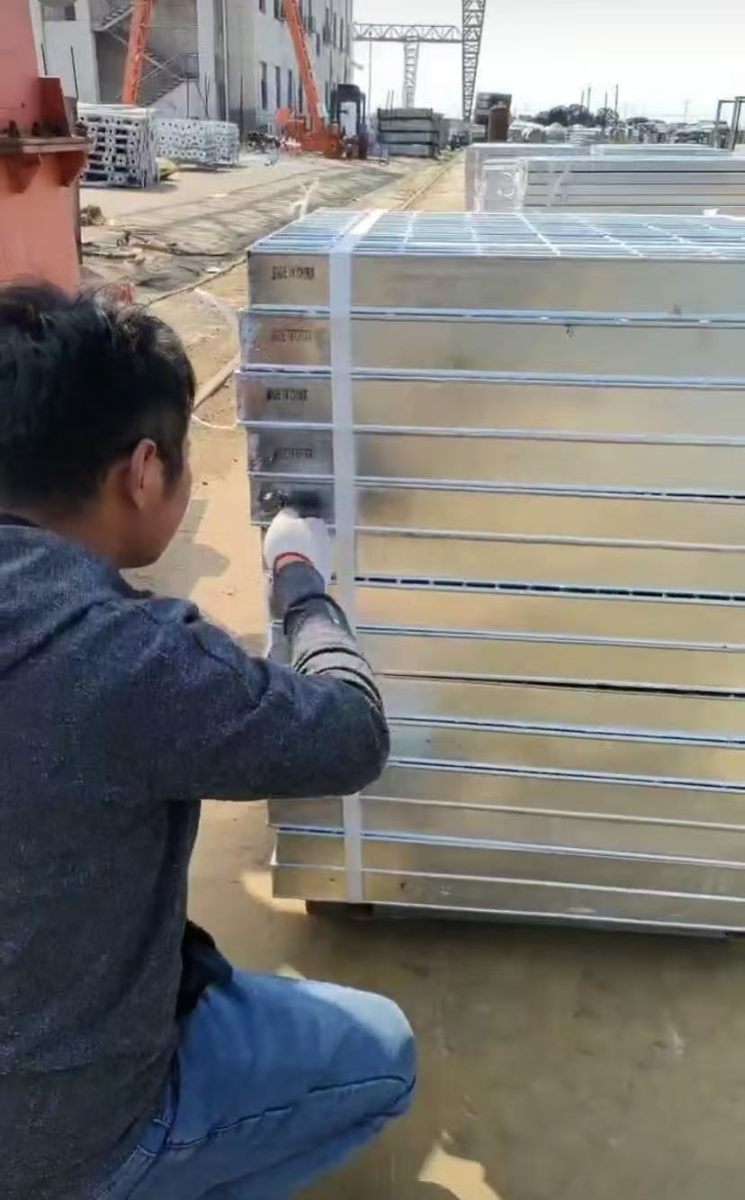 수출제품 포장 과정 3