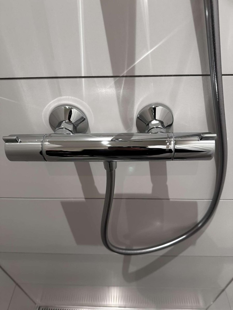 Erhvervsrengøring - badeværelse armatur