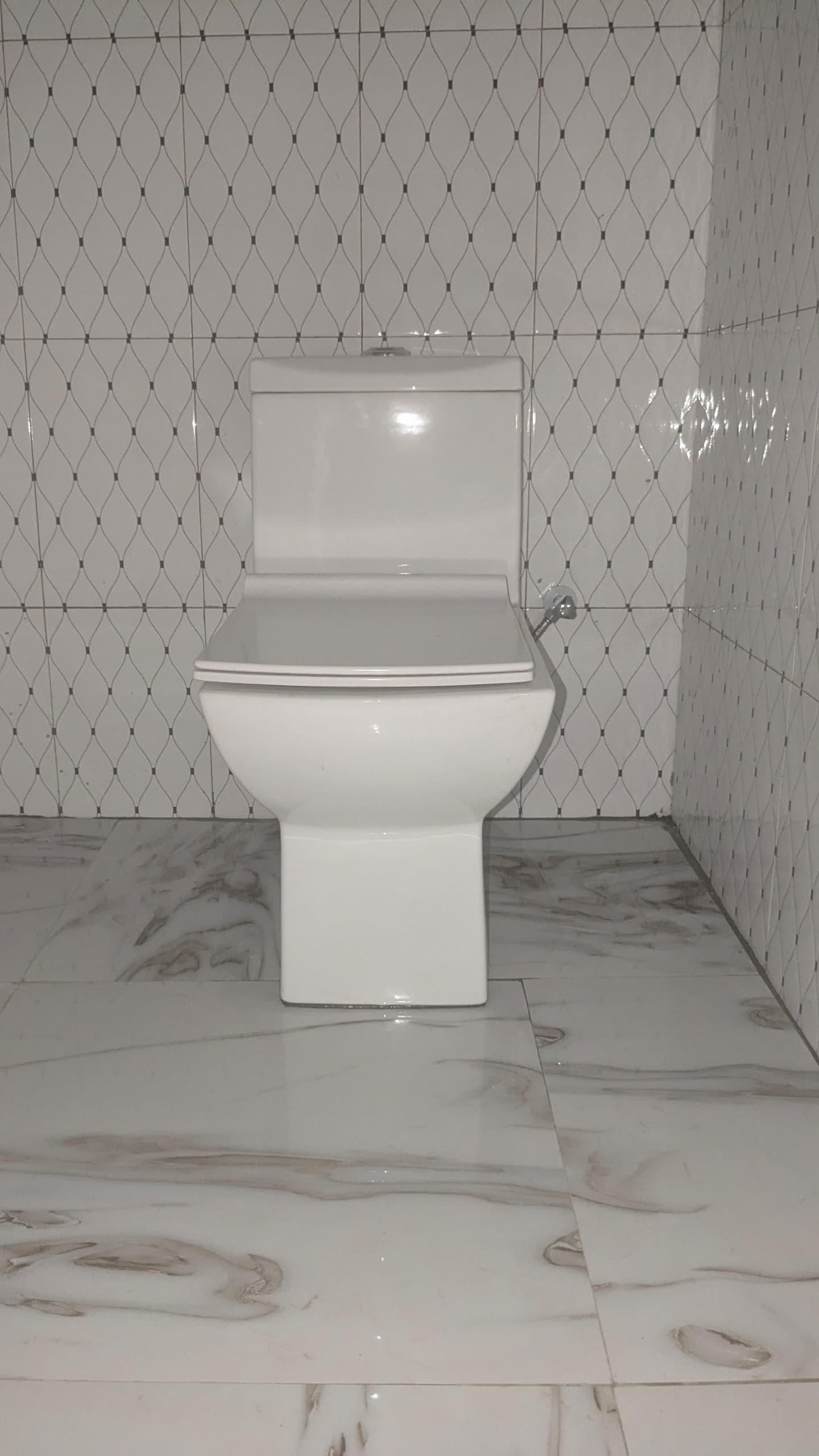 Carrelage professionnel à Lubumbashi - Groupe Les Bâtisseurs SARL