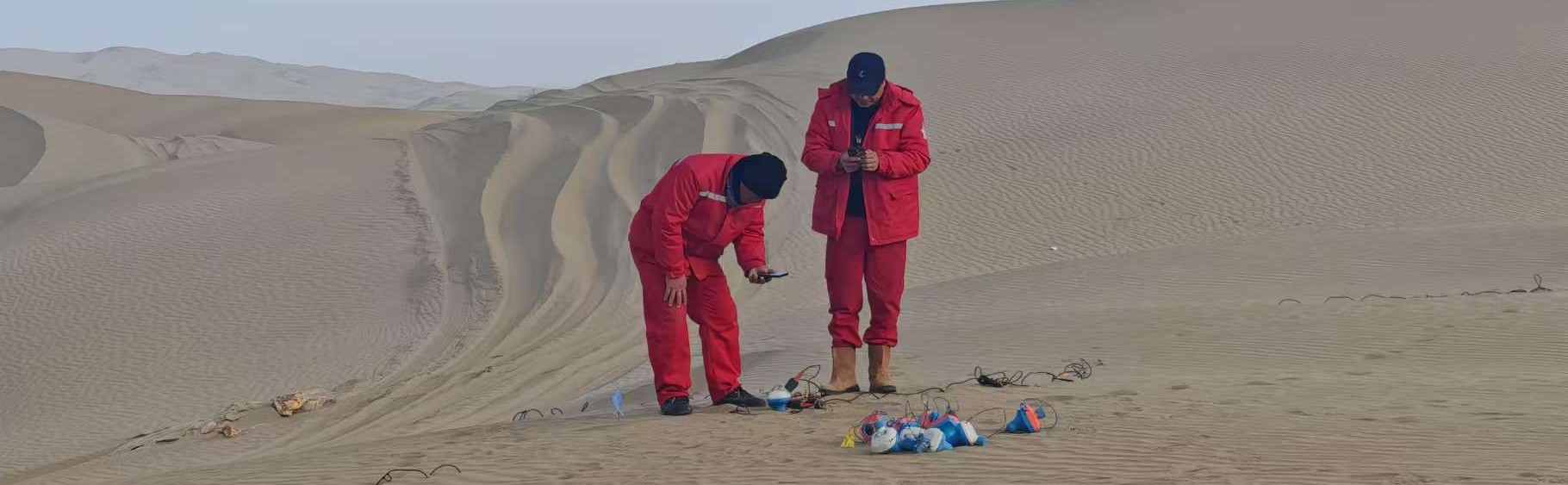 Nodes Buried Under Sand with GPS Synchronization