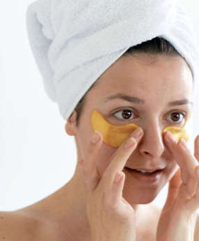 Moisture bomb eye patch application showing intensive hydration effects