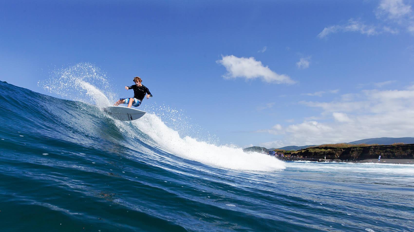 Surfing at Santa Bárbara