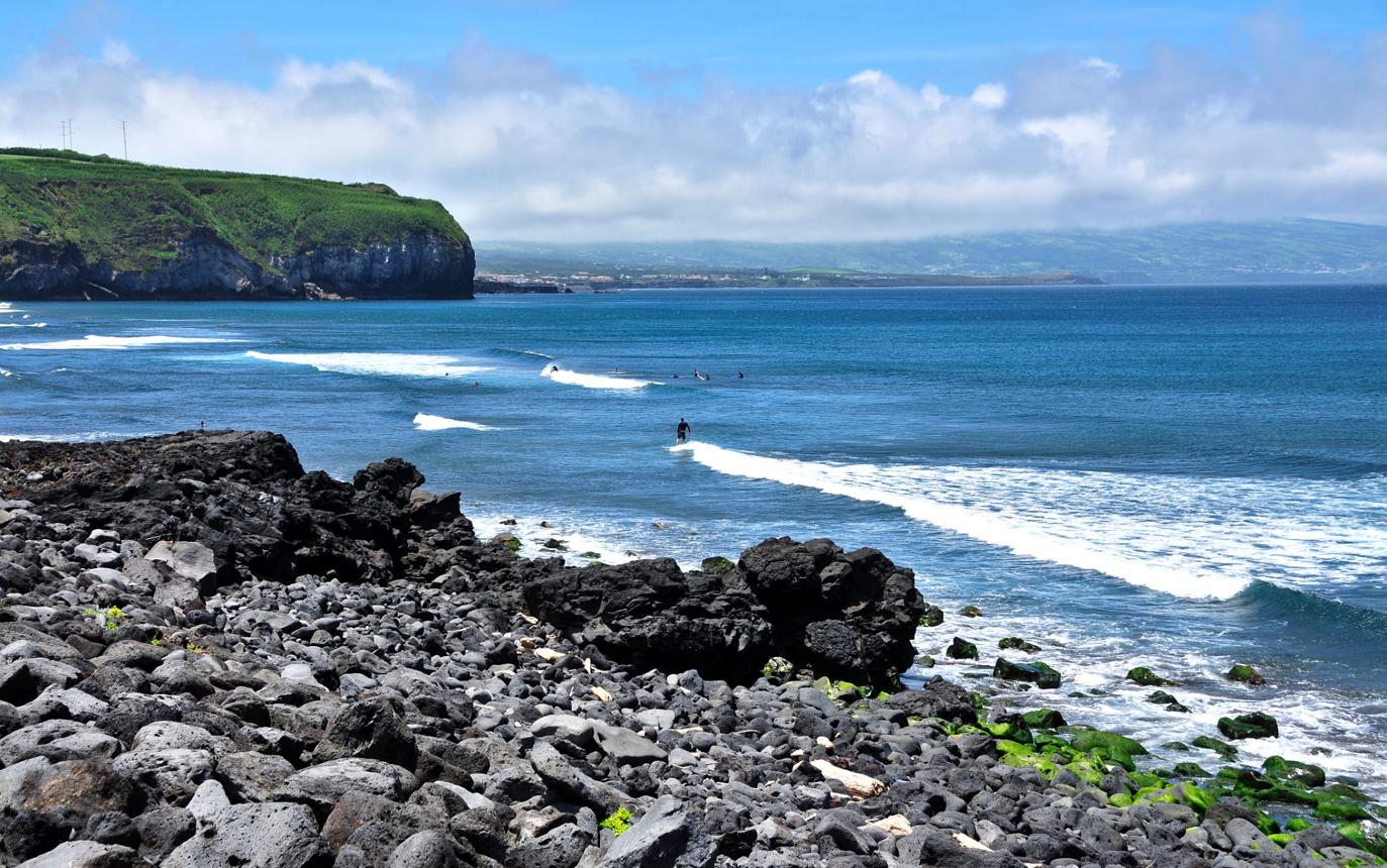 Surfing São Miguel