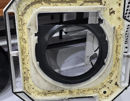 청소 전 실외기