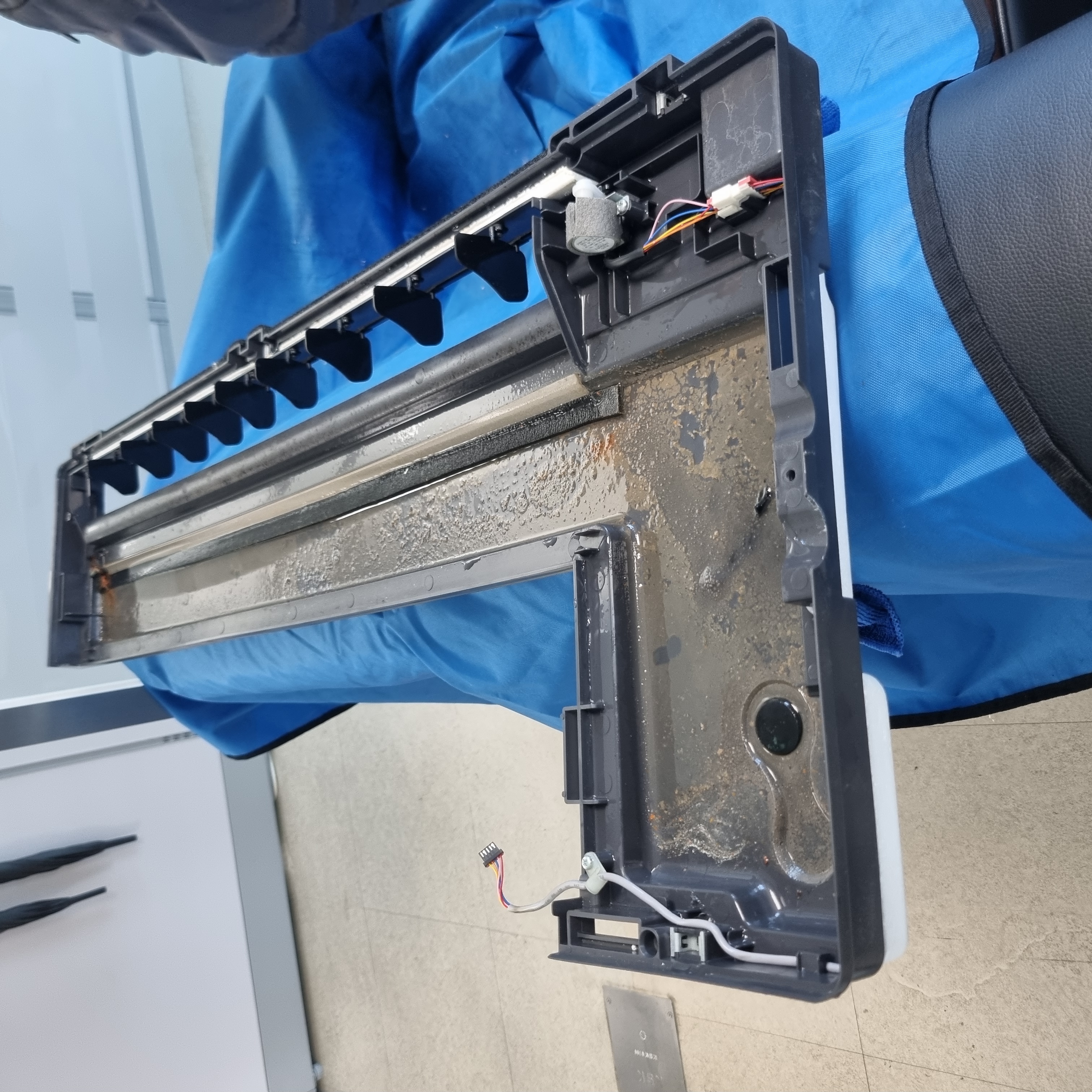 벽걸이 에어컨 분해 세척 세척 전