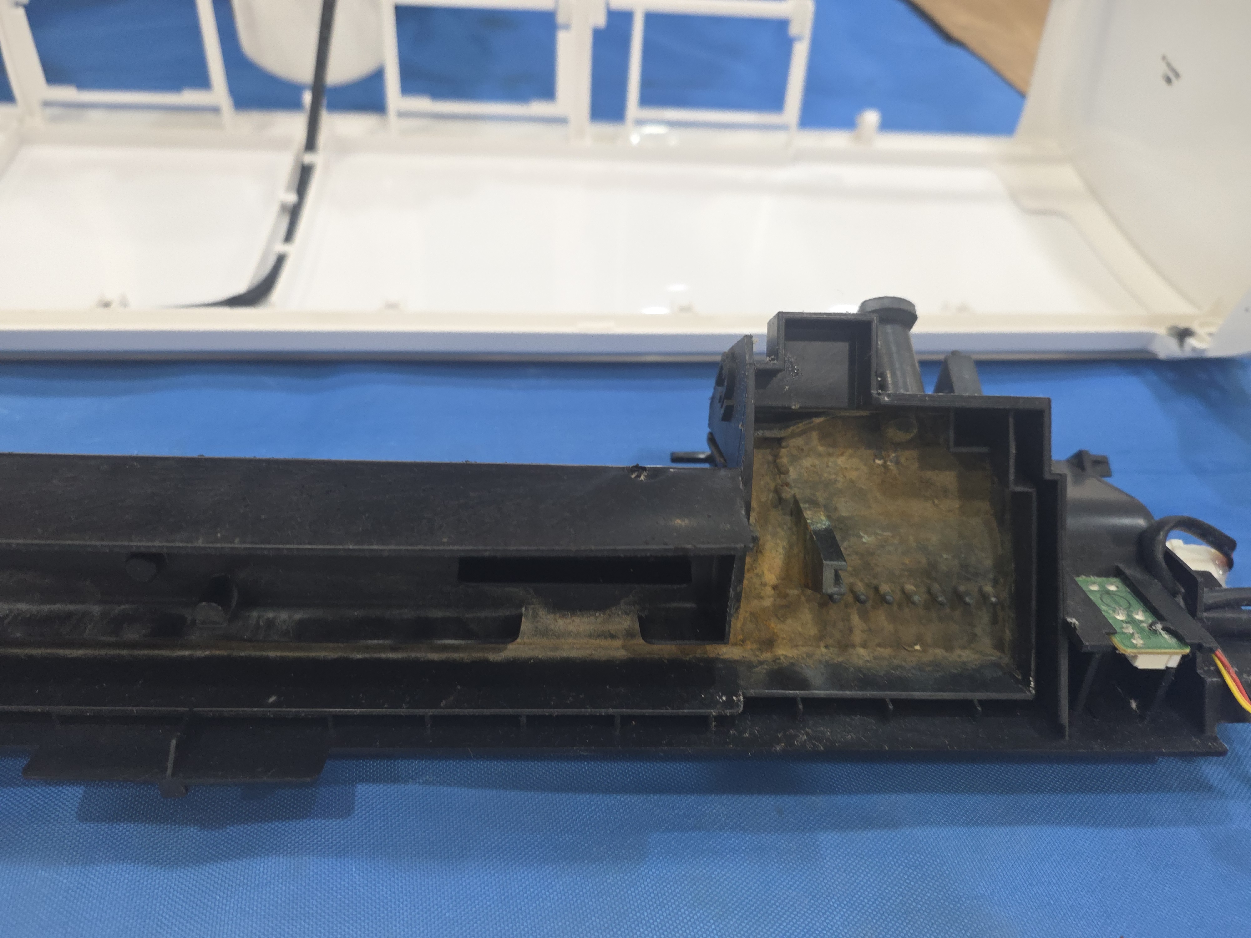 벽걸이 에어컨 항균 코팅 세척 전