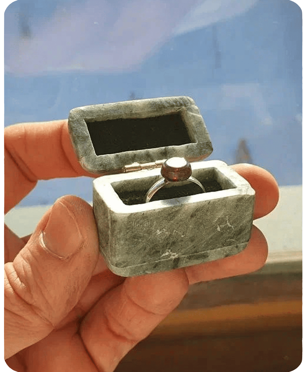 Шкатулки из камня и колечки сделанные детьми