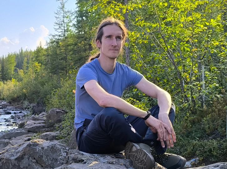 Егор Аносов - преподаватель языков