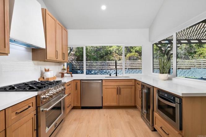 10594 Rookwood Dr photo 5