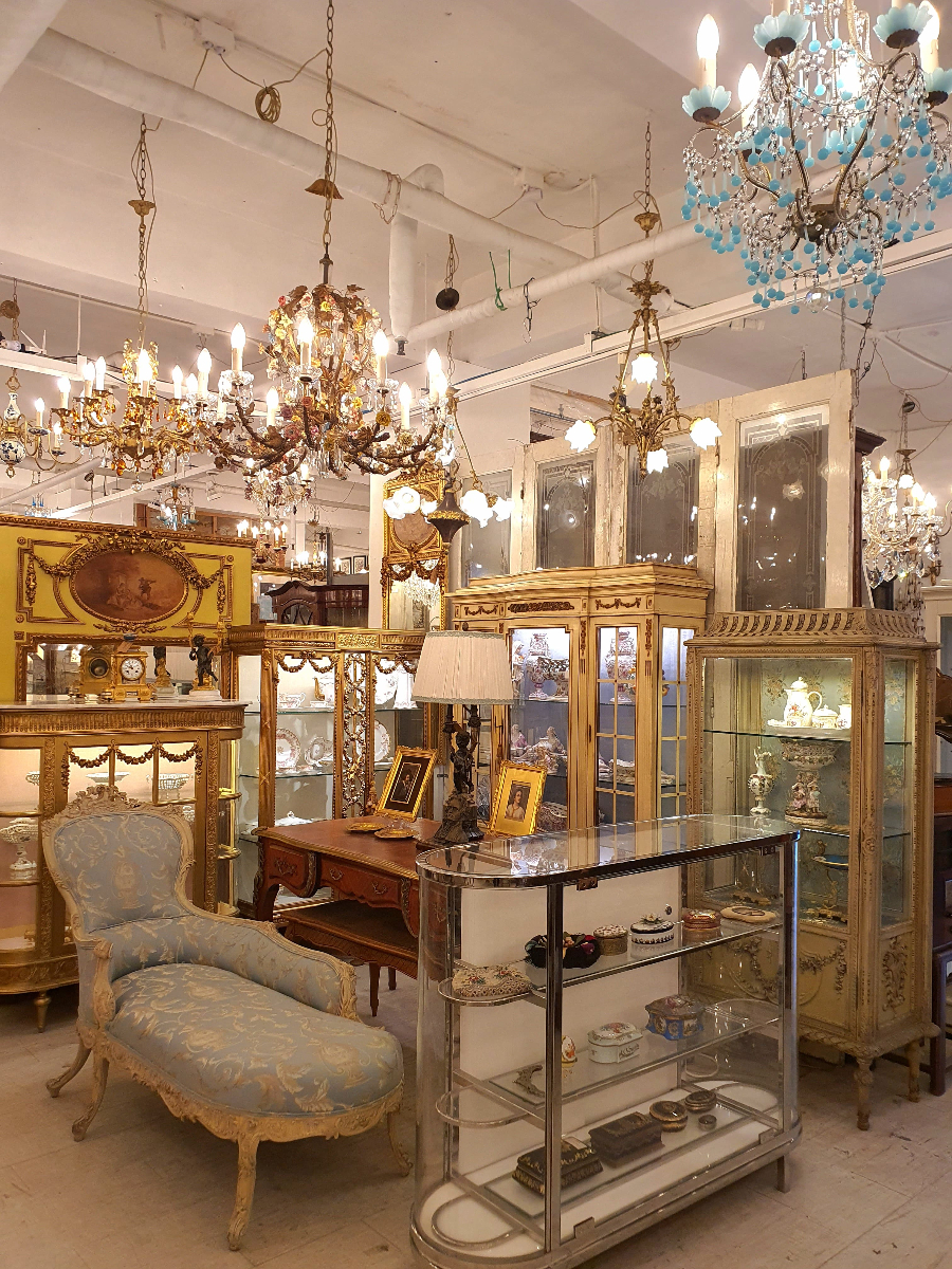 서울 용산 앤틱 대여 전문 퀸스앤틱 쇼룸 - 빈티지 앤틱 가구 대여 컬렉션